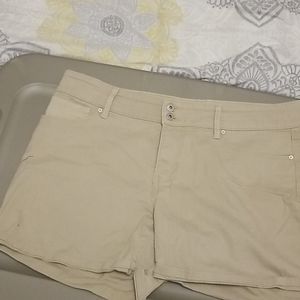 Khaki shorts